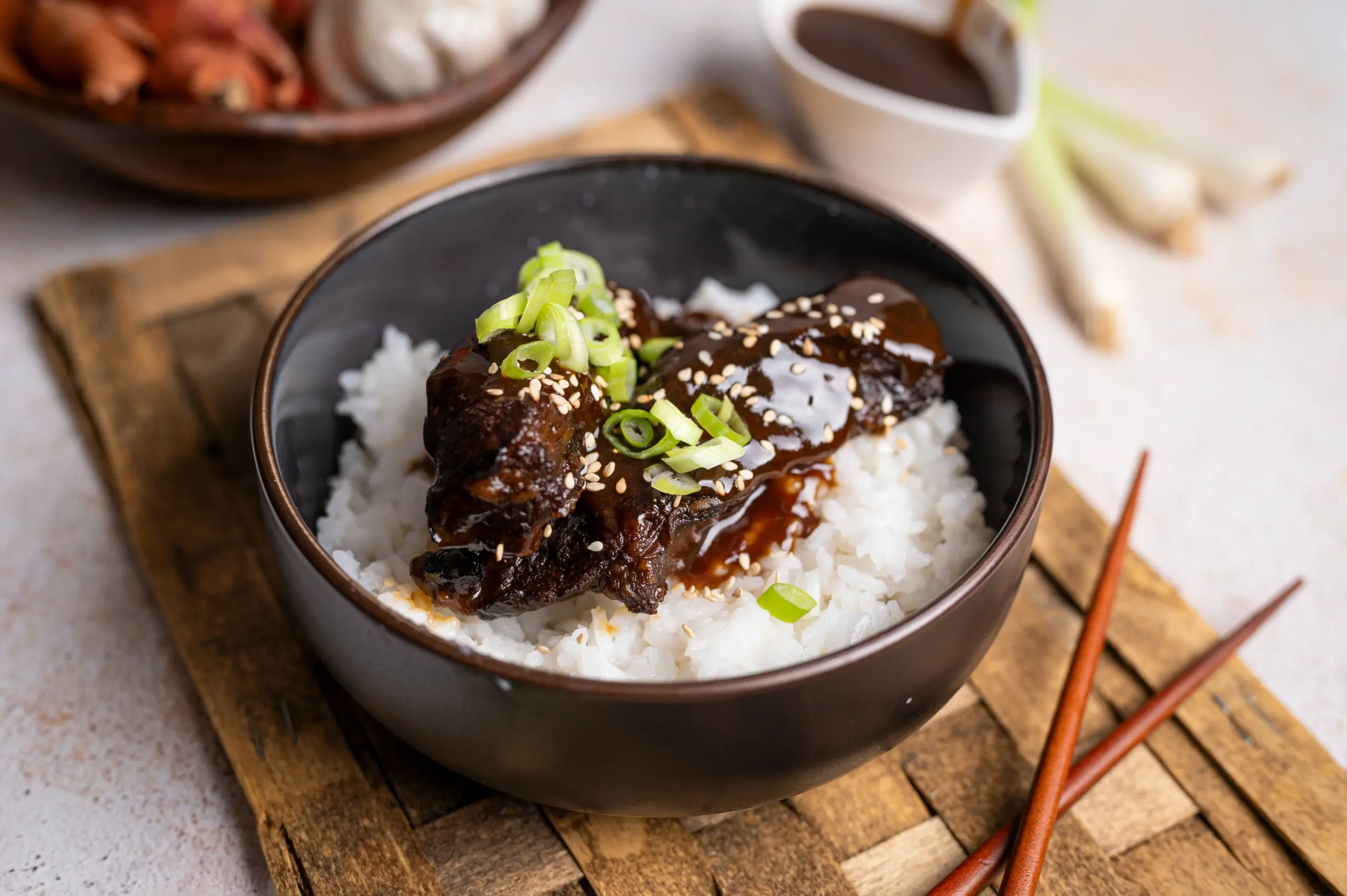 Asia Honey-Miso Rib Fingers – geschmort, glasig, unwiderstehlich