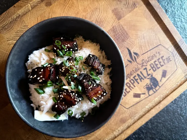Hong Shao Rou – rot geschmorter Schweinebauch aus China