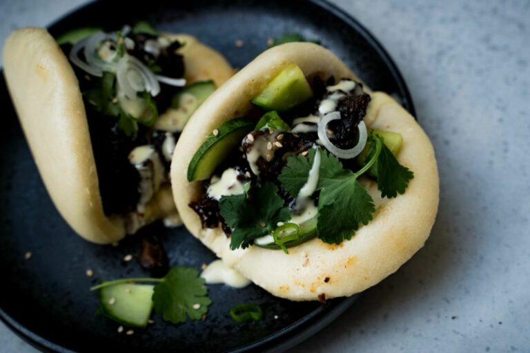 Rib-Fingers-Bao-Buns – BBQ trifft asiatisches Streetfood