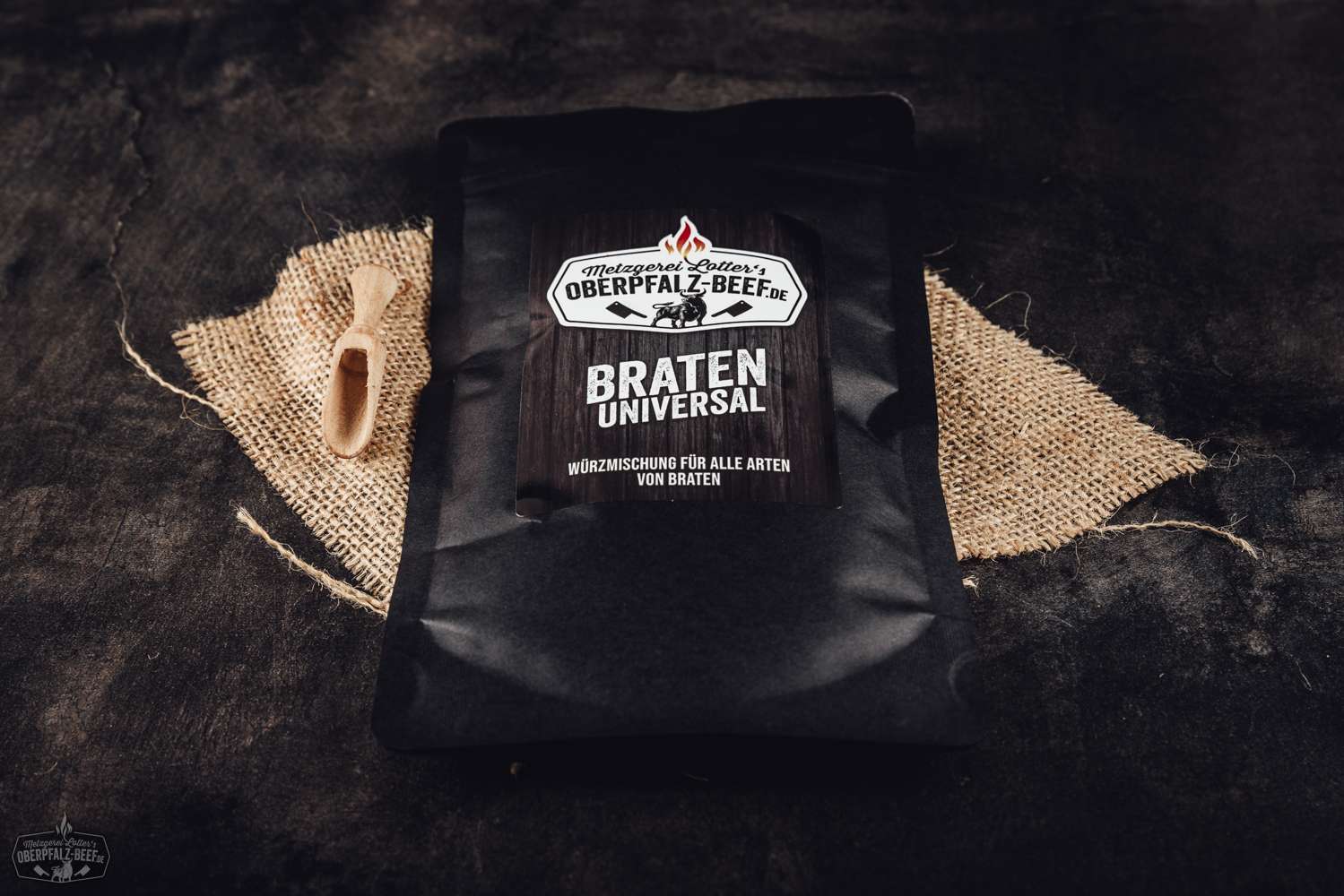 Oberpfalz Beef Braten mit Universalwürzung, hochwertiges Fleischgericht, perfekt gewürzt für ein vollmundiges Geschmackserlebnis, ideal für traditionelle bayerische Küche.