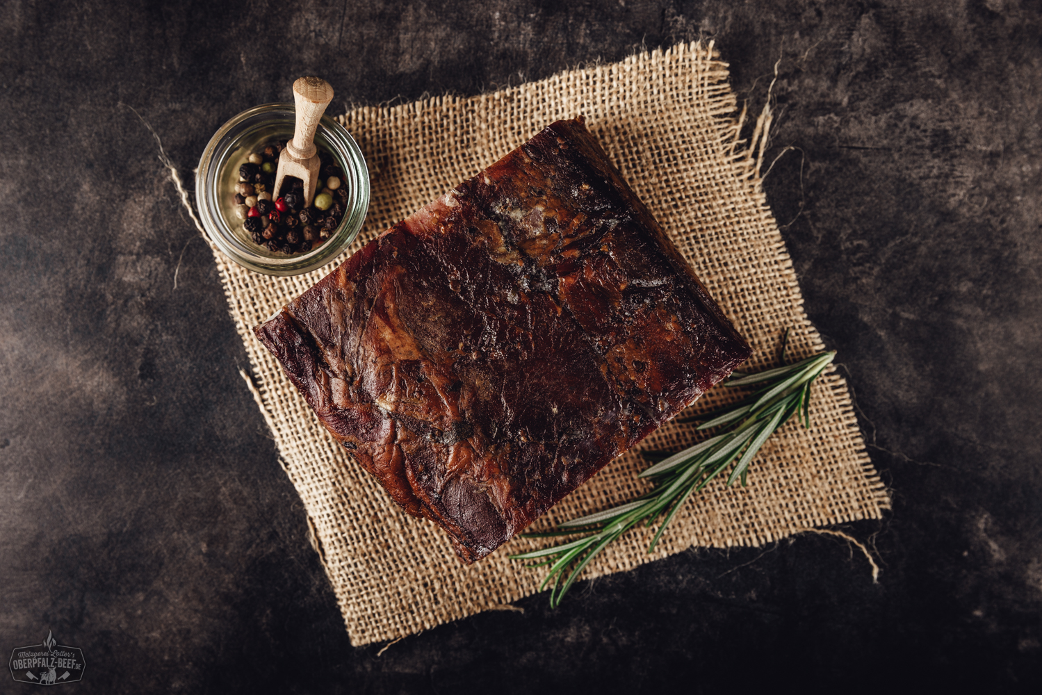 Bauernschinken am Stück aus dem Schweinerücken – regionales Qualitätsfleisch aus der Oberpfalz Bauernschinken aus dem Rücken am Stück – Premium Fleischprodukt von Oberpfalz Beef, ideal für traditionelle bayerische Küche, perfekter Schinken aus regionaler Erzeugung, hochwertiger Genuss aus der Oberpfalz.