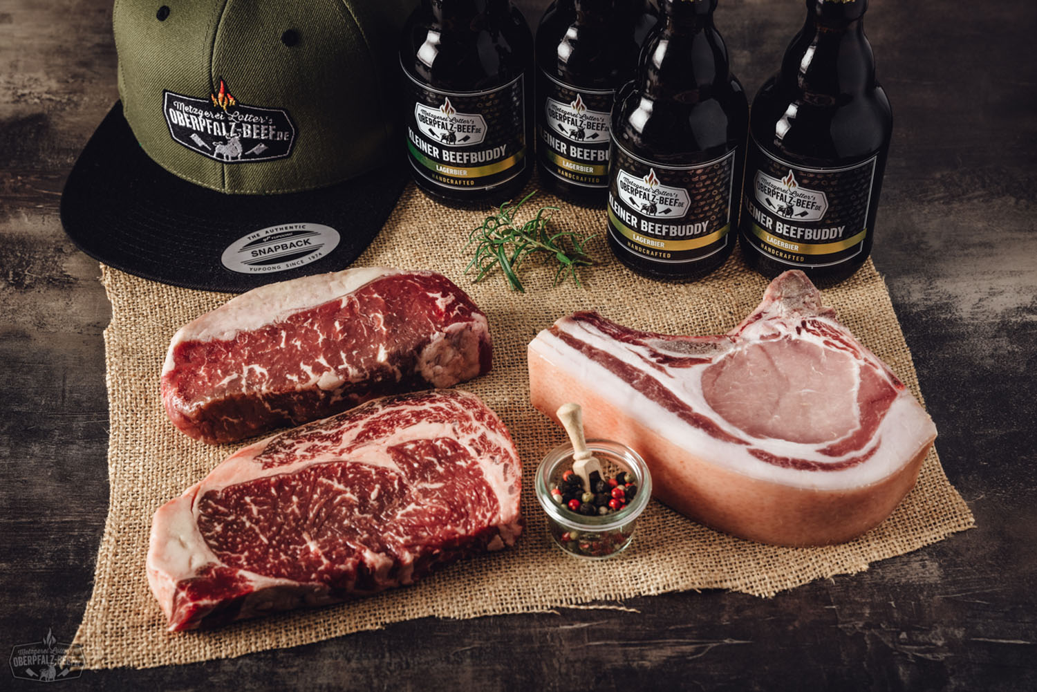 Premium Beefbuddy Fleischpaket von Oberpfalz Beef, bestehend aus hochwertigem und vielseitig nutzbarem Rindfleisch für Grillliebhaber und Küchenchefs.