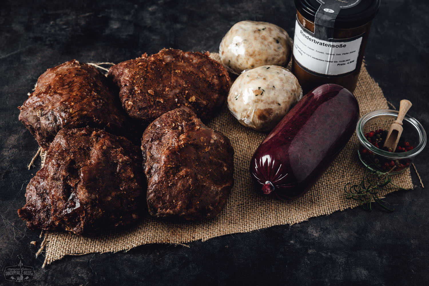 Oberpfälzer Kalbsbacken Box – Zartes Kalbfleisch online bestellen Oberpfälzer Kalbsbackenbox mit hochwertigem Kalbsfleisch und frischen Zutaten für ein einzigartiges Geschmackserlebnis – ideal für Kenner und Genießer regionaler Spezialitäten.