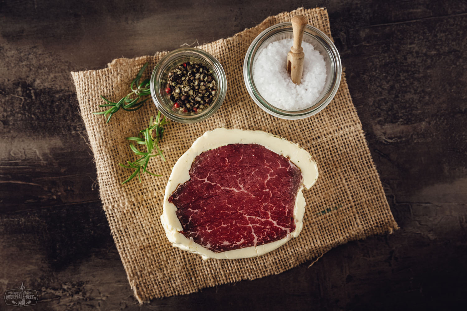 Butter Aged Filetsteak vom Oberpfalz-Rind – Premium Dry Aged Beef kaufen Butter-aged Filetsteak vom Oberpfalz-Rind in Nahaufnahme – saftig, zart und im Trend des Dry Aging für unvergleichlichen Geschmack. Perfekt zum Grillen oder Braten.