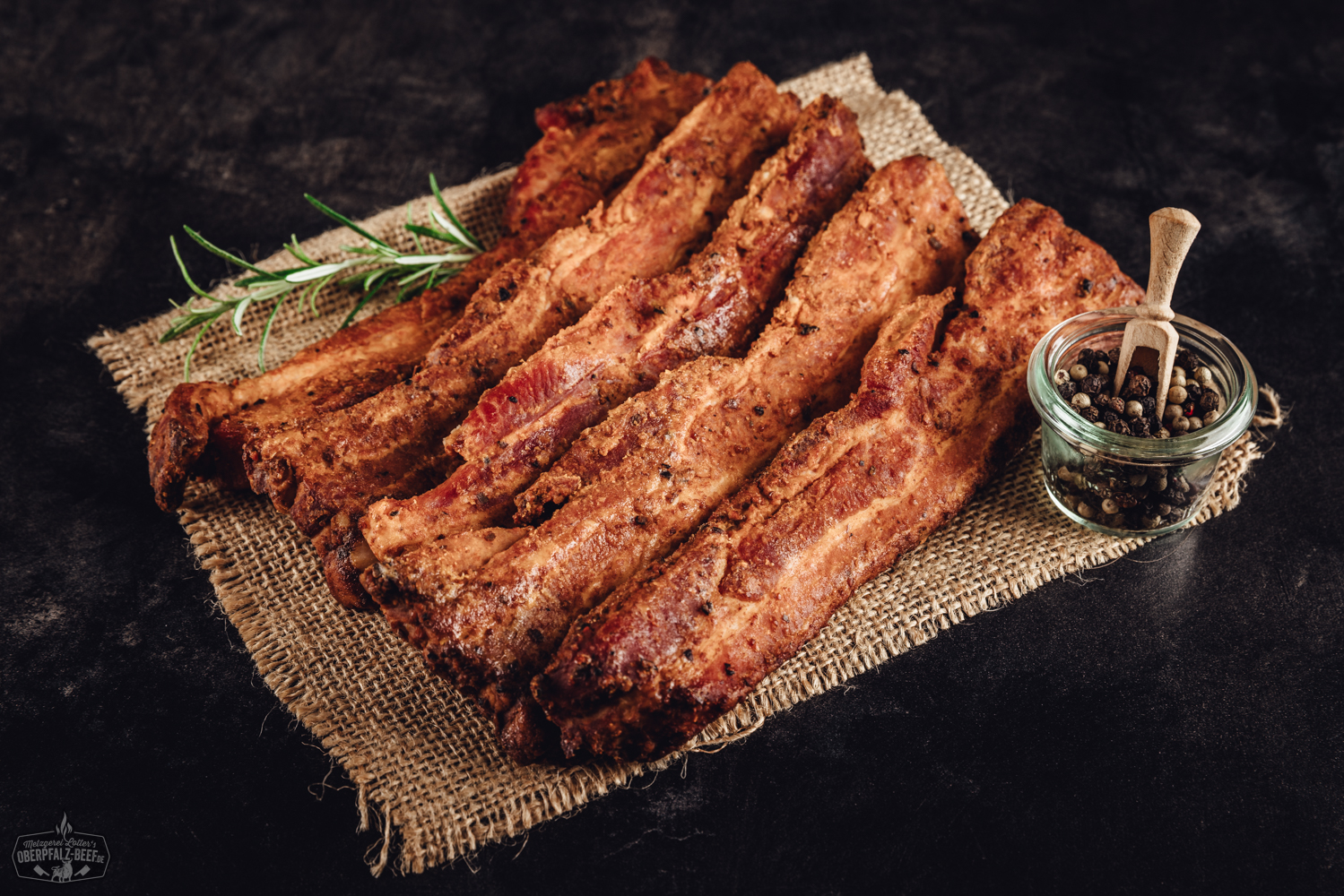 Brotzeitbauch gegart am Stück Brotzeitbauch gegart am Stück