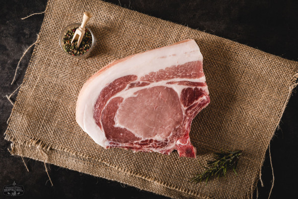 Kotelett-Steak Dry Aged vom Oberpfälzer Landschwein